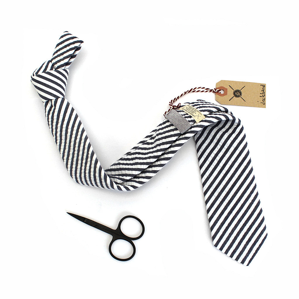 Deckhand Stripe Seersucker Necktie